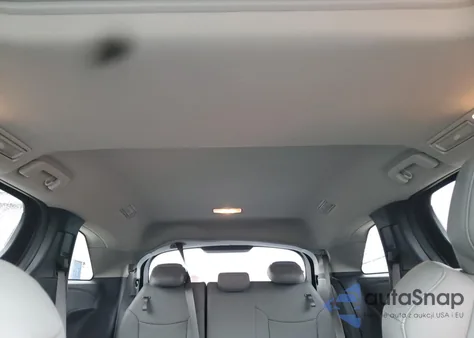 2025 Toyota Sienna Xle из США, поврежденный, VIN 5TDYRKEC8SS273145